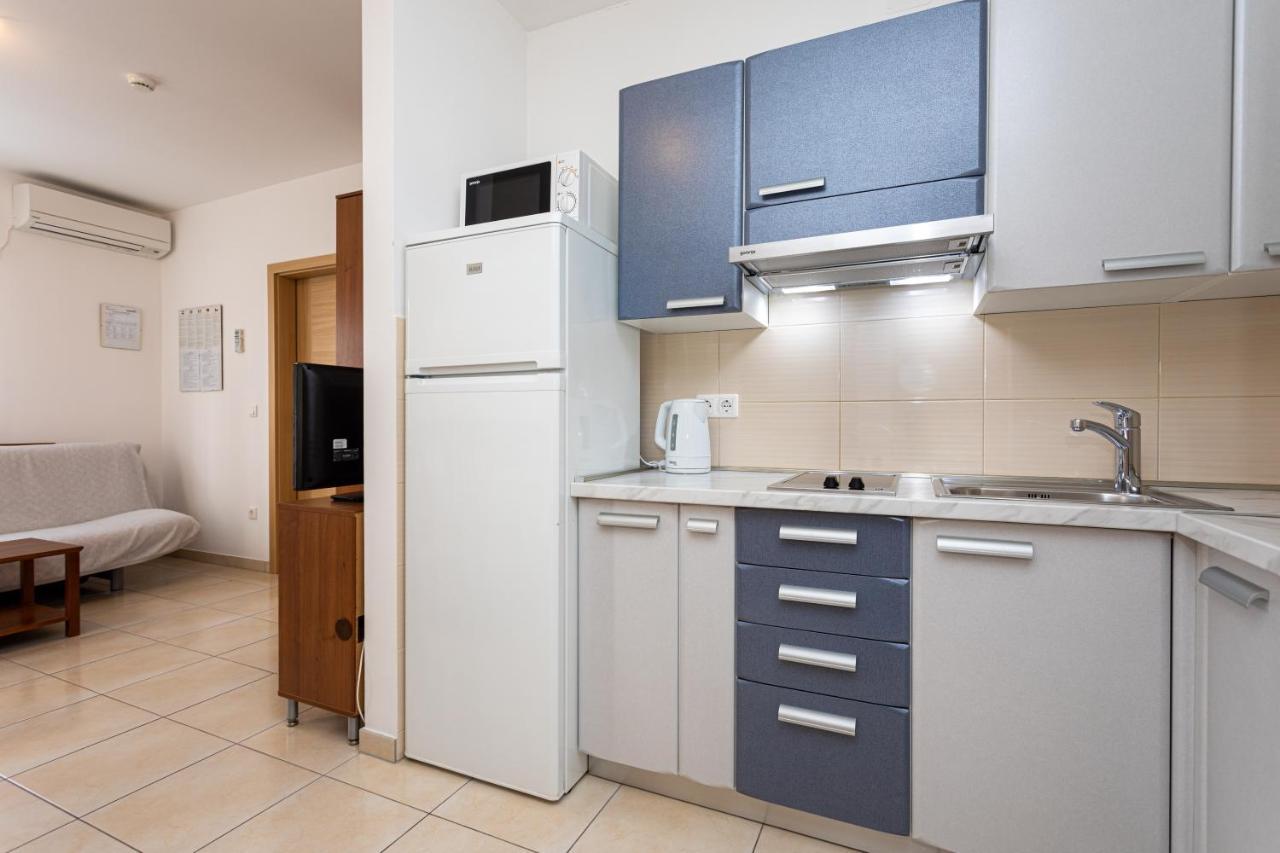 Apartments Crnekovic V Башка Экстерьер фото